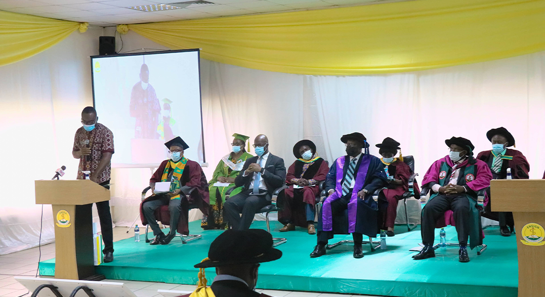 18 students graduate from Ensign College of Public Health.