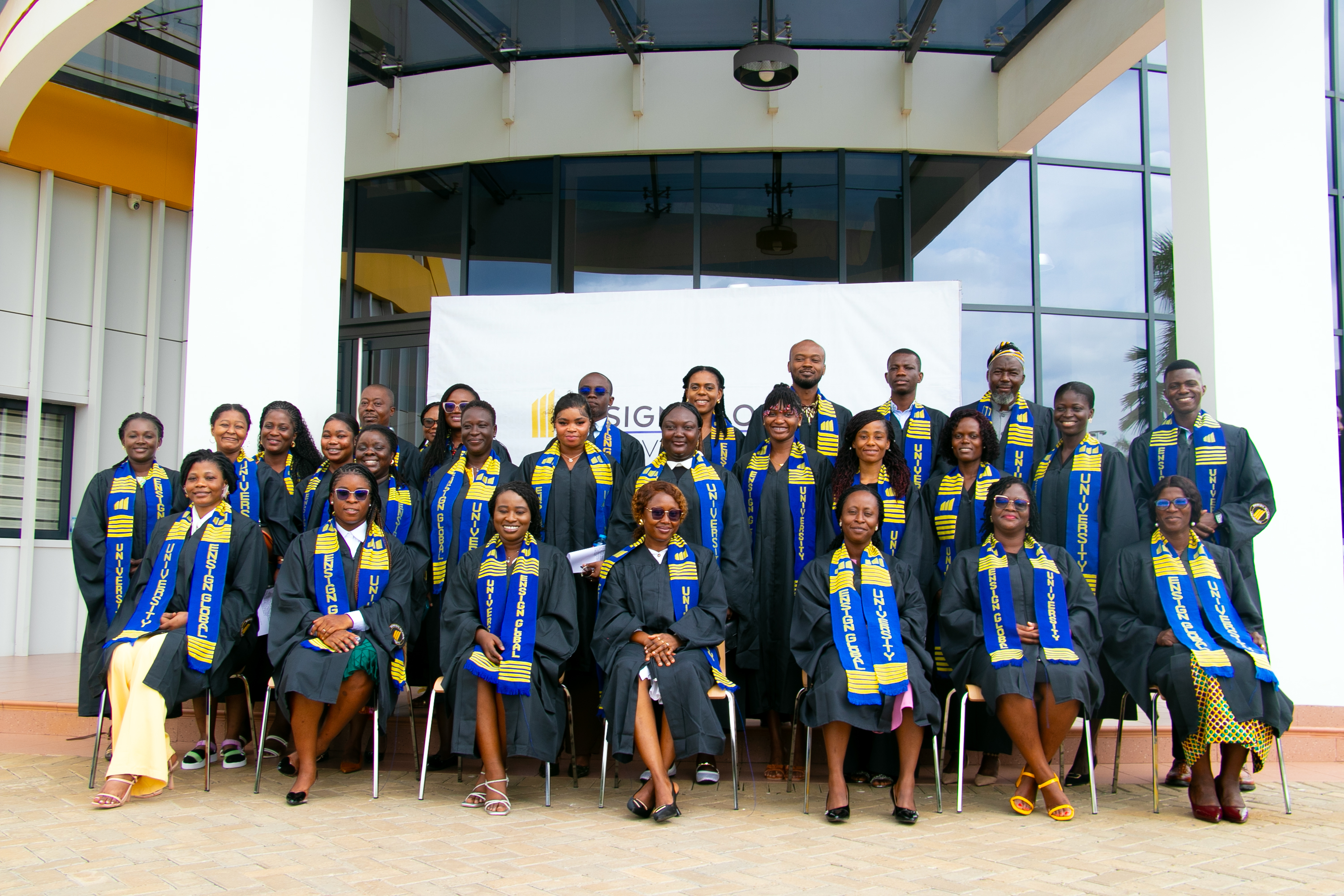 Newly matriculated MPH students pose for a group photo following the ceremony.